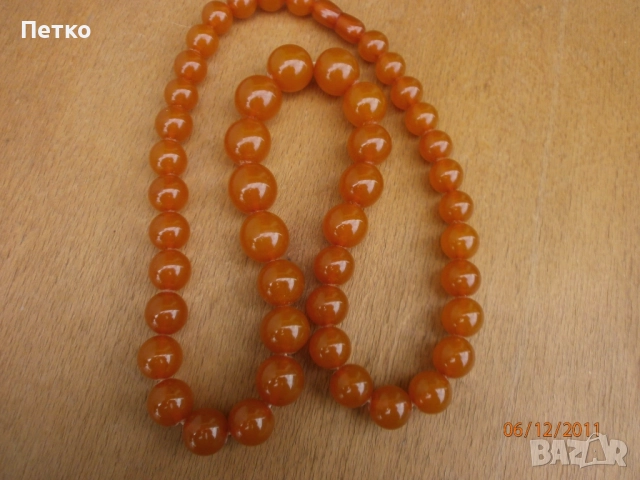 Стар гердан кехлибар  70 грама, снимка 6 - Антикварни и старинни предмети - 52604423