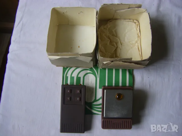 Сензорно и дистанционно управление за домашно осветление