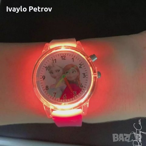Елза Ана Frozen Замръзналото кралство Светещ детски ръчен часовник, снимка 4 - Детски - 38084409