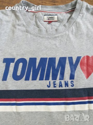 Tommy Hilfiger - страхотна дамска тениска, снимка 2 - Тениски - 28737987