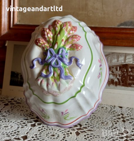 Колекционерски порцелан Le Cordon Bleu, отлично състояние, снимка 2 - Антикварни и старинни предмети - 38339122