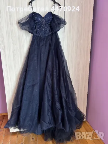 Абитуриентска рокля