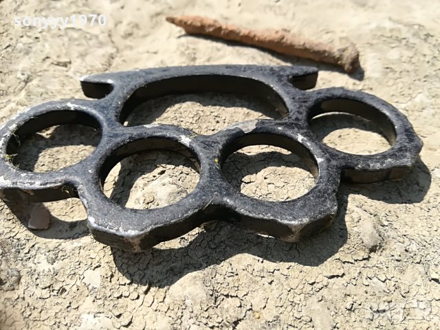 бокс-използван-стар 2207210854