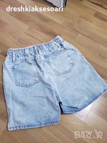 Дънки с висока тали и апликация , снимка 2 - Дънки - 43595534