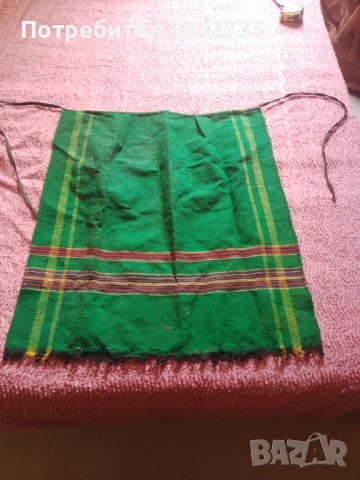 Вълнена престилка., снимка 2 - Антикварни и старинни предмети - 50503678