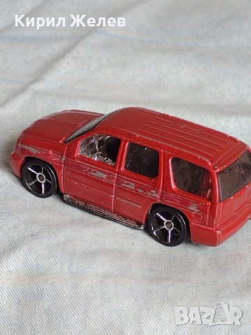 Метална количка CADILLAC ESCALADE MADE IN MALAYSIA за КОЛЕКЦИЯ ДЕКОРАЦИЯ 24076