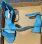 Сандали електриково синьо, затворена пета, велур, снимка 3