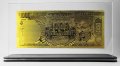Златна банкнота 1000 Индийски рупии в прозрачна стойка - Реплика