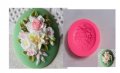 Рози цветя овал силиконов молд форма за декорация торта фондан шоколад и др, снимка 1 - Форми - 26477806