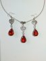 Прелестен комплект бижута в рубинено червено с орнаментирани сърца в цвят сребро , снимка 1 - Бижутерийни комплекти - 38843694