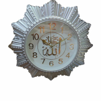 Стенен часовник с форма на звезда в античен стил, снимка 1 - Стенни часовници - 44883316