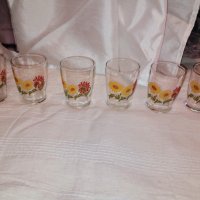 Ретро комплект стъклени чаши., снимка 6 - Антикварни и старинни предмети - 40536396