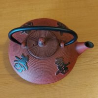 Колекционерски чайник, снимка 2 - Антикварни и старинни предмети - 36684164