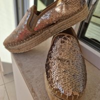Дамски обувки ( еспадрили ) златист цвят с пайети, снимка 3 - Други - 37397091