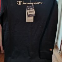 Блуза нова Champion , снимка 1 - Детски Блузи и туники - 43573359