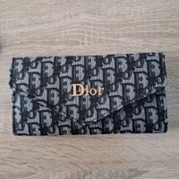 Нови портмонета на "DIOR", снимка 4 - Портфейли, портмонета - 40299702