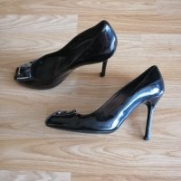 Оригинални обувки VERSACE , снимка 2 - Дамски елегантни обувки - 26877317