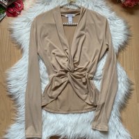 Елегантна блуза, снимка 1 - Блузи с дълъг ръкав и пуловери - 32625016