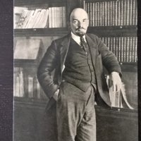 Картичка - Ленин в кабинета си в Кремъл, снимка 1 - Други ценни предмети - 28605652