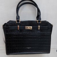 Дамска черна стилна чанта, снимка 3 - Чанти - 43849514
