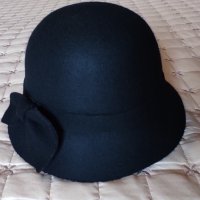 💕Луксозна💕Топла, елегантна филцова дамска шапка 💕Страхотно качество💕, снимка 1 - Шапки - 43273041