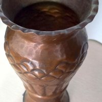 Медна ваза ръчна изработка, снимка 3 - Антикварни и старинни предмети - 37693992