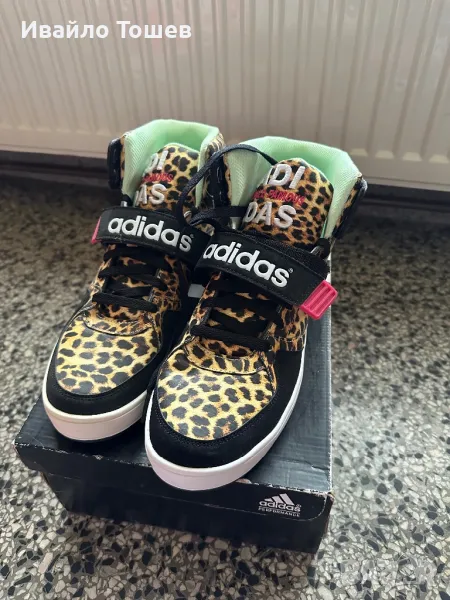 Adidas Дамски кецове 40 2/3 номер, снимка 1