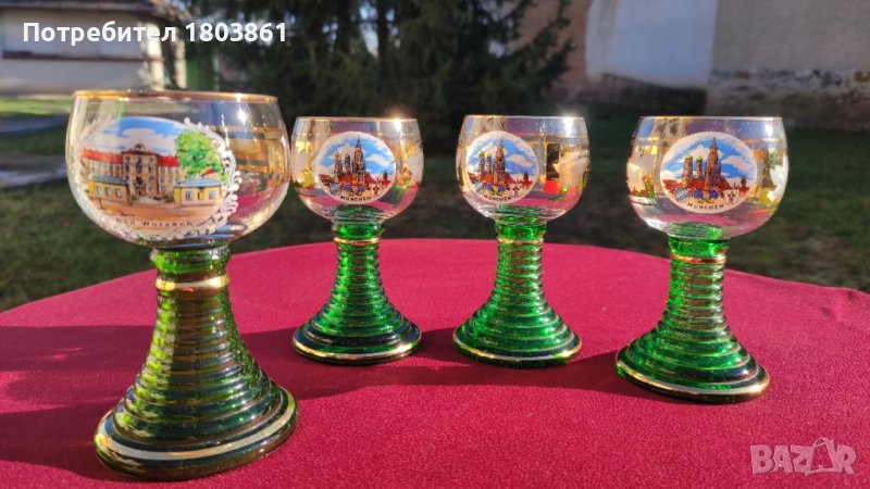 Немски чаши с масивно зелено столче и златни орнаменти, снимка 1