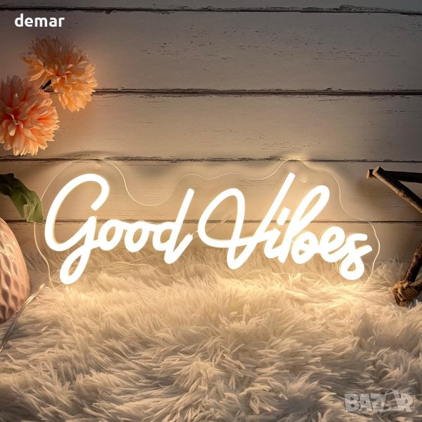 Неонова LED табела "Good Vibes" за декорация с USB порт 40х18 см, снимка 1