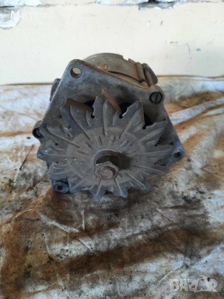 Ретро Алтернатор Генератор Bosch за Мерцедес 220, 280 Sel.1960 до 1970г.  , снимка 1