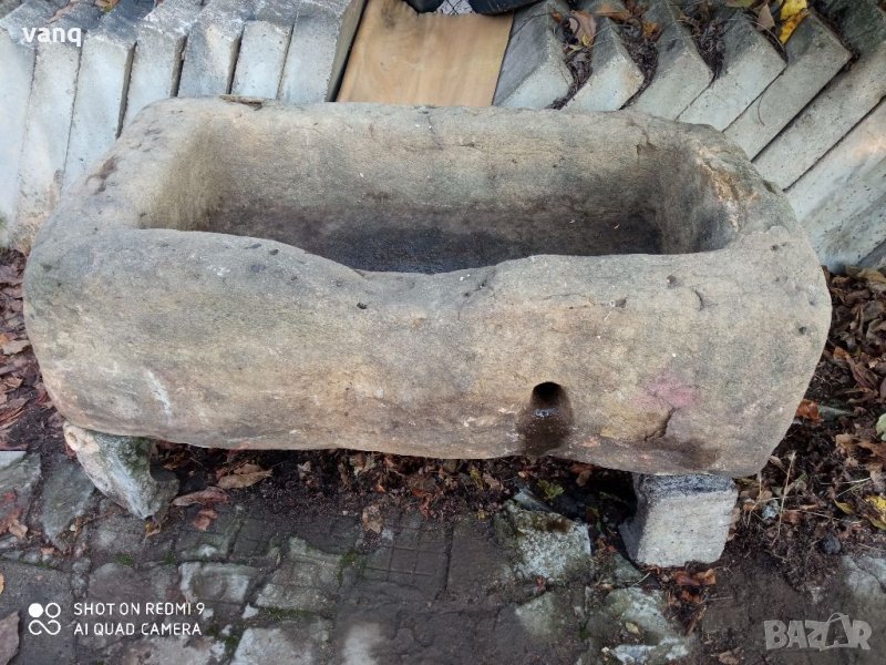 Каменно корито-дялън камък, снимка 1