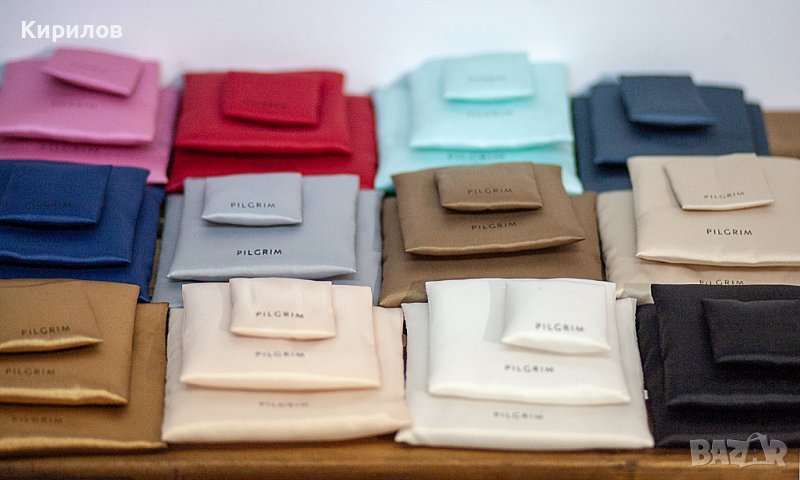 Възглавнички за бижута, обеци, колиета, пръстени, поставки, възглавница, сатен плат, снимка 1