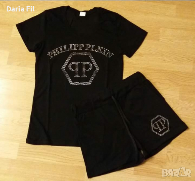 РАЗПРОДАЖБА Сет от тениска и къси панталонки в черно, снимка 1
