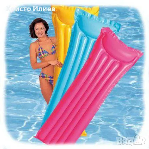 Надуваем дюшек матрак 3 цвята син жълт розов, снимка 1