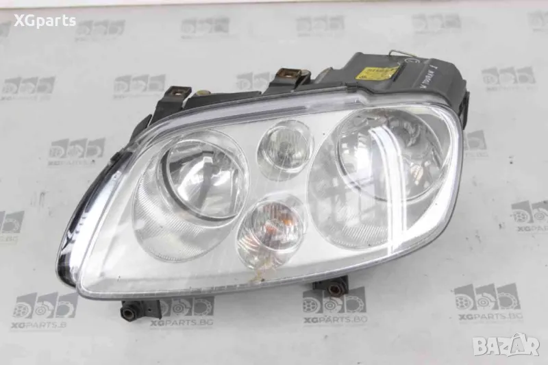  Ляв фар за Volkswagen Touran I (2003-2010) 0301205203, снимка 1