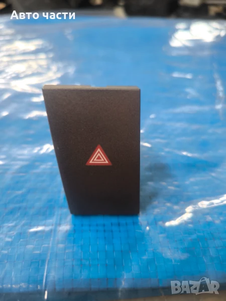 Бутон за аварийни предупреждения за Opel Vectra C Caravan 13138255 OEM, снимка 1