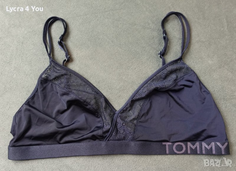 Tommy Hilfiger 75B къс топ/бюстие или сутиен с меки чашки, снимка 1