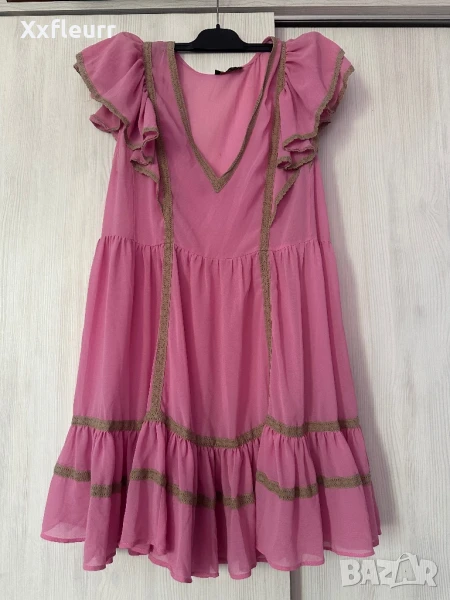 Дамска рокля с акцент, снимка 1