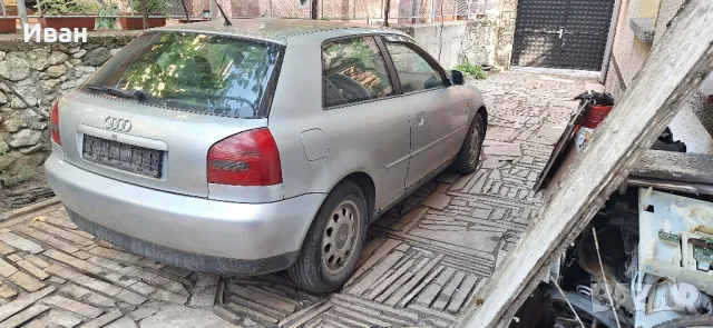 Audi A3 1.6 101кс на части, снимка 3 - Автомобили и джипове - 47578338