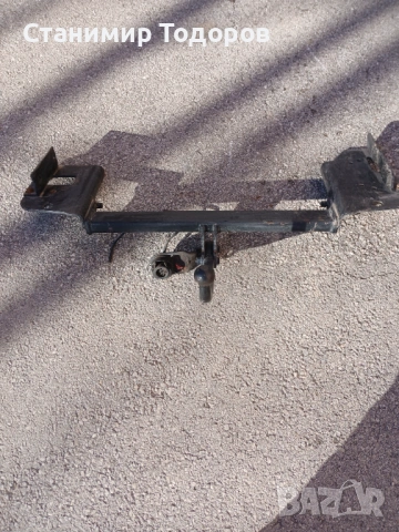 Продавам теглич за Кия спортидж от 2004 до 2009 г, снимка 3 - Аксесоари и консумативи - 53217276