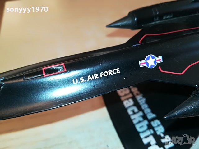 LOCKHEED SR-71 BLACKBIRD U.S.AIR FORCE МЕТАЛЕН САМОЛЕТ 2002231720, снимка 11 - Колекции - 39742890