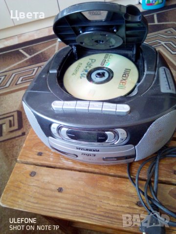 Радио касетофон Хюндай , снимка 7 - Радиокасетофони, транзистори - 38040523