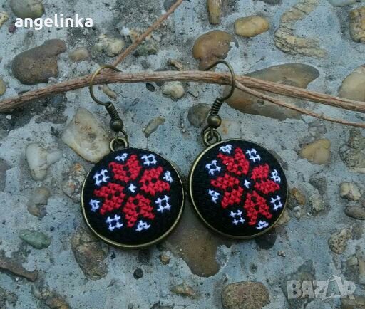 Бижута с шевици, бродерия, ръчна изработка, снимка 7 - Бижутерийни комплекти - 28155461