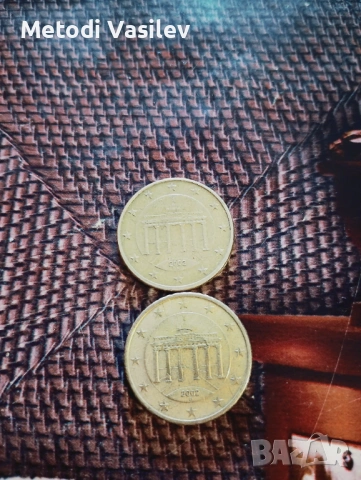 Увредена монета от 50 цента продавам я за 5000.евро  ако имате интерес звъннете тел .за контакти 088