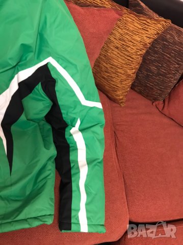 Продавам мъжко зимно яке MAMMUT размер XXXL (модела е умален и е по-скоро ХХL), снимка 5 - Зимни спортове - 39656199