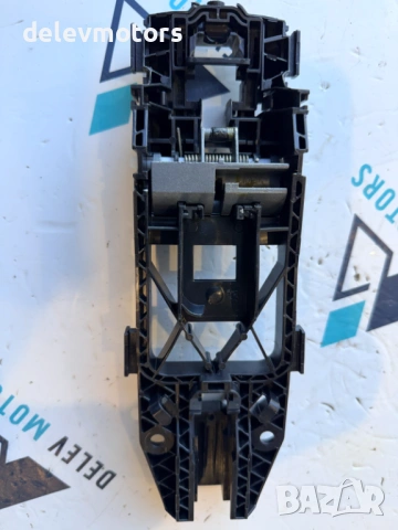 5N0839885H основа за задна дясна дръжка от Skoda Karoq 1.5 TSI двигател DXDB, 150 кс., автоматик DSG, снимка 2 - Части - 53121324