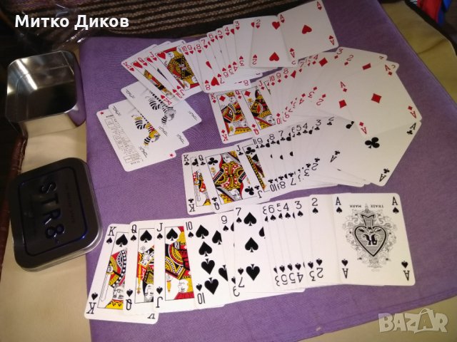 Royal Playing Cards STR-карти  за игра нови пластик  в метална кутия, снимка 1 - Карти за игра - 33622282
