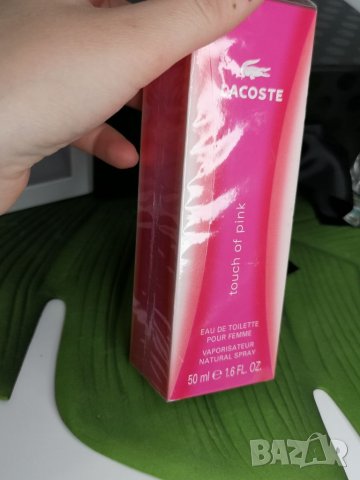 Дамска тоалетна вода Lacoste Touch of Pink, 50мл, снимка 1 - Дамски парфюми - 40066184