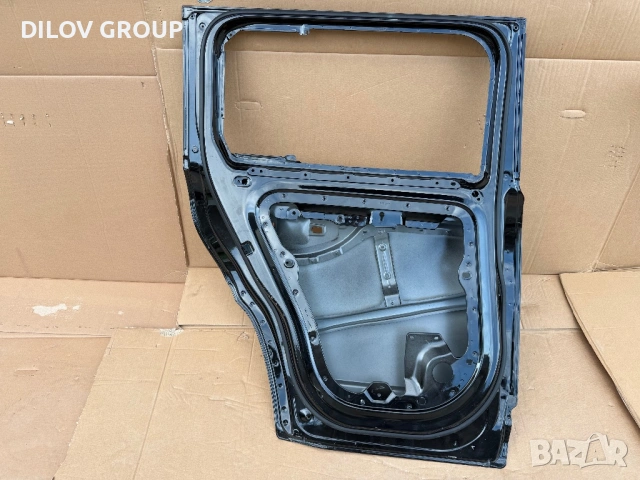 Врата Land Rover Defender L663 | 2020-, снимка 2 - Части - 53439663