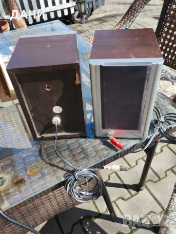 Продава два броя тонколонки аудио от мини аудио система, снимка 2 - Плейъри, домашно кино, прожектори - 49387833